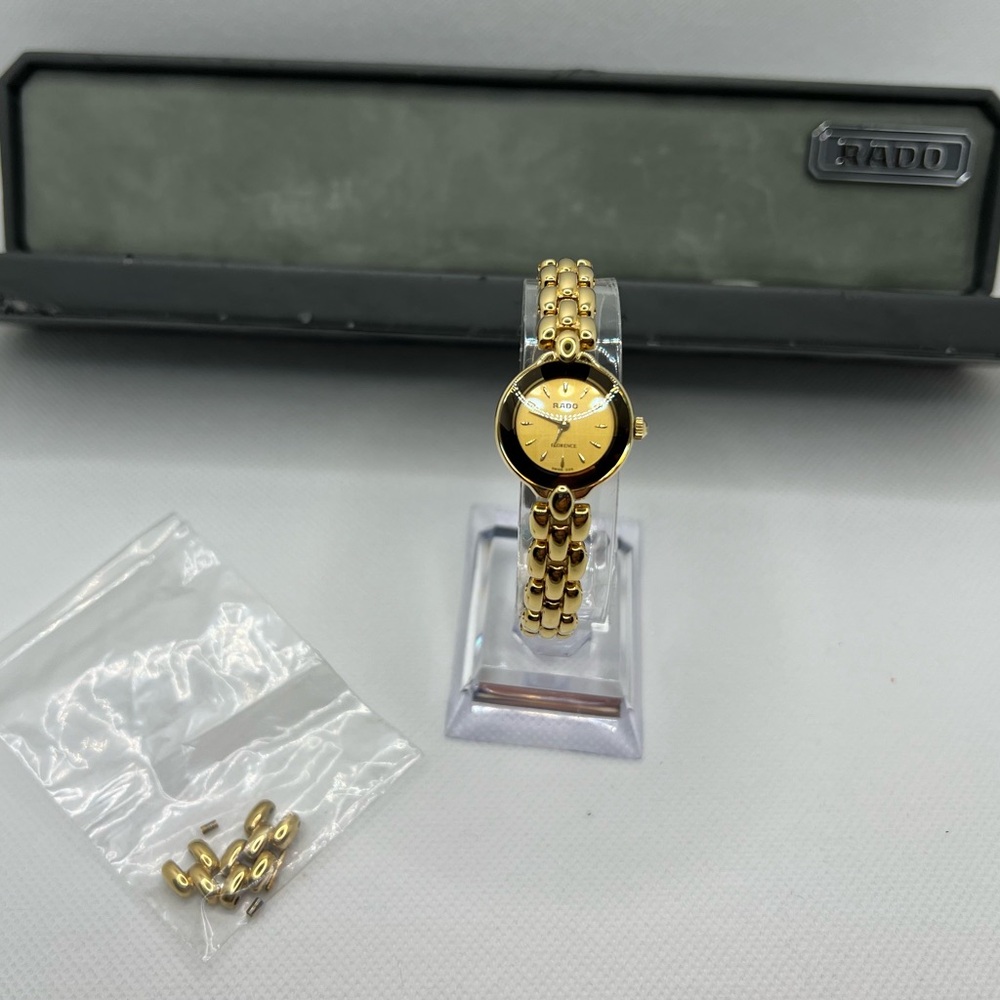 Pre loved Rado Women's Gold Tone Watch